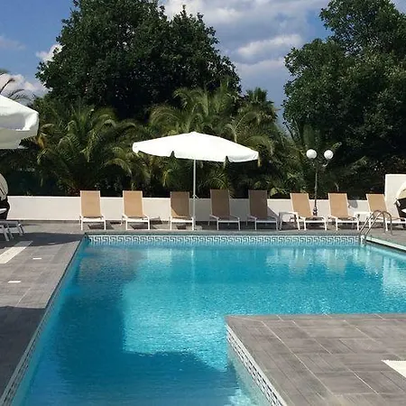 With Pool In Moriani-plage San-Nicolao