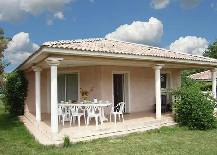 בית נופש In Moriani-plage Near Sandy סן-ניקולאו