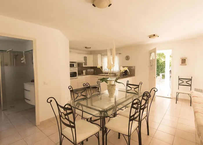 בית נופש In Moriani-plage Near Sandy סן-ניקולאו